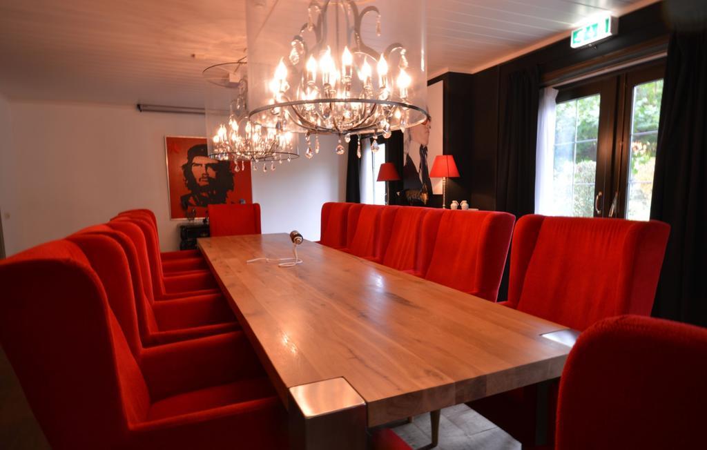 Wake Up Call Bed & Breakfast Westbroek Eksteriør bilde