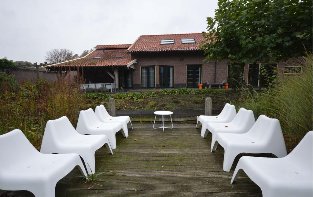 Wake Up Call Bed & Breakfast Westbroek Eksteriør bilde