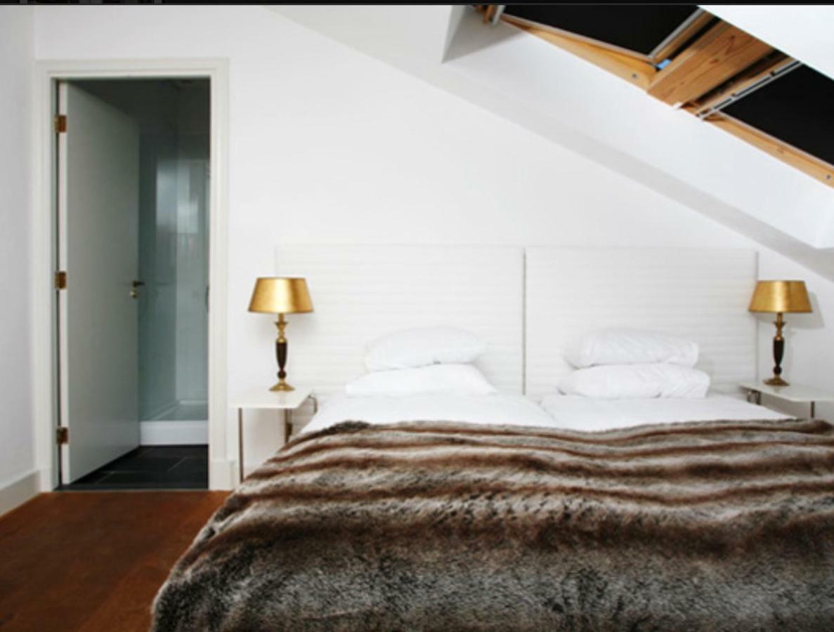 Wake Up Call Bed & Breakfast Westbroek Eksteriør bilde