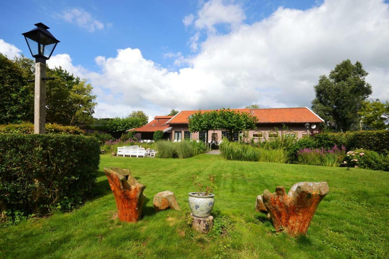 Wake Up Call Bed & Breakfast Westbroek Eksteriør bilde