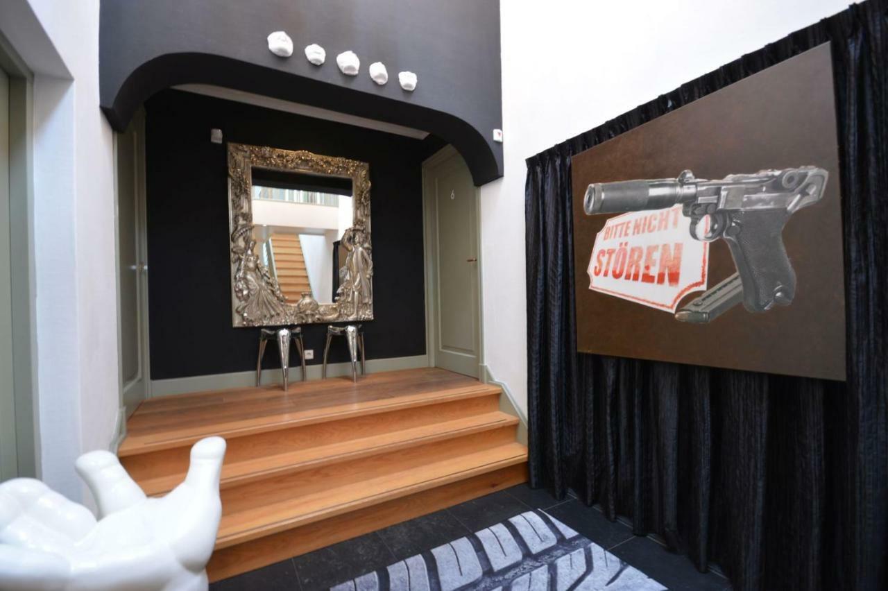 Wake Up Call Bed & Breakfast Westbroek Eksteriør bilde